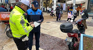 Ordu'da trafiğe kapalı caddede motosiklet kullanan 261 sürücüye 364 bin lira ceza