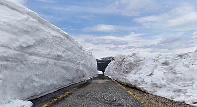 Ordu'nun yükseklerinde nisan sonunda 4 metre kar
