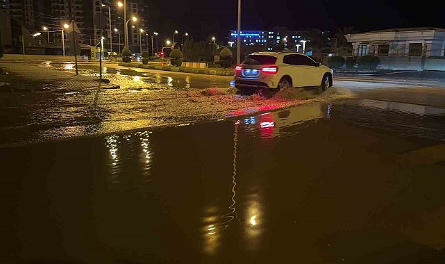 Osmaniye'de gece şiddetli yağmur etkili oldu