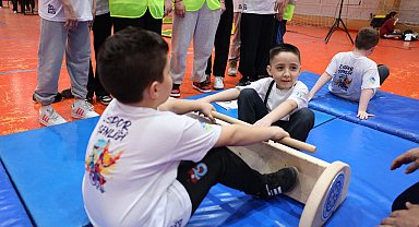 Otizm farkındalığında sporun birleştirici gücüne Sakarya'dan anlamlı şenlik