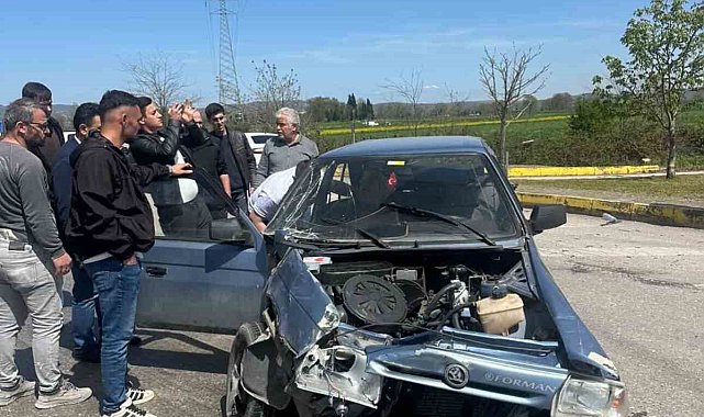 Otomobil ile otobüs çarpıştı: 1 yaralı