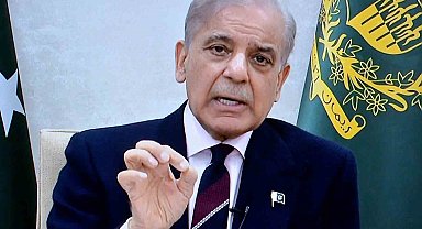 Pakistan Başbakanı Şerif, İran Cumhurbaşkanı Pezeşkiyan ile telefonda görüştü