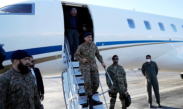 Pakistan Genelkurmay Başkanı Munir'den Tahran'a ziyaret