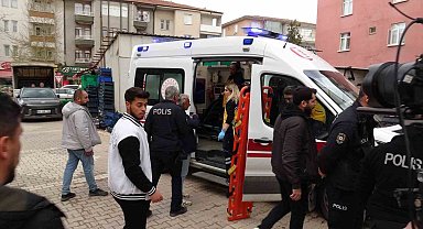 Parasını alamayınca eylem için inşaata çıkan işçiyi polis ikna etti