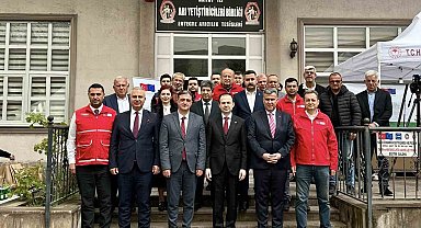 Payas'ta arıcılara malzeme desteği sağlandı