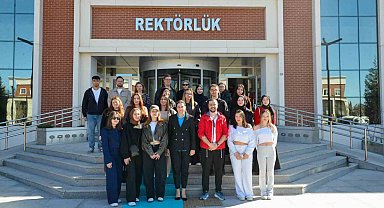 Pazaryeri MYO öğrencileri BŞEÜ kampüsünü ziyaret etti