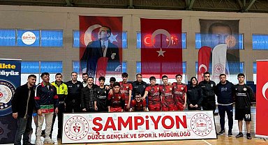 Polis Haftası etkinliklerinde 5x5 Futsal turnuvası yapıldı