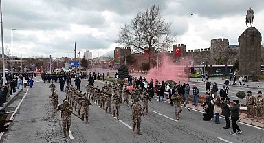 Polis haftasında Özel Harekat'tan nefes kesen gösteri