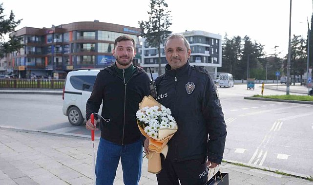 Polislere 10 Nisan sürprizi