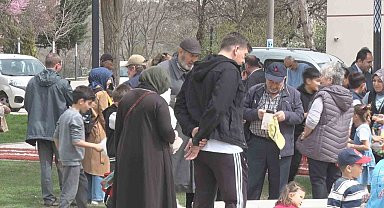Pursaklar Belediye Başkanı Çetin: "Bir parkın aydınlık olması güvenliği de beraberinde getiriyor"