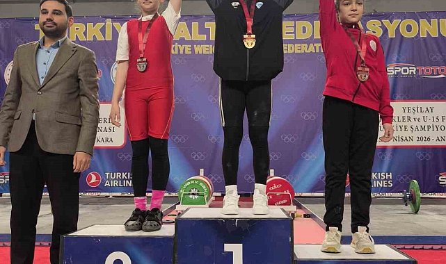 Pursaklar Belediyespor sporcusu Zümra Yurtseven, U15 Türkiye Halter Şampiyonası'nda şampiyonu oldu