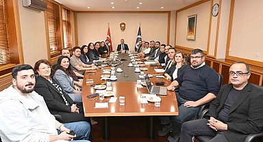 Rektör Adıgüzel'in katılımıyla "AUPRESS Dergi Editörleri Değerlendirme Toplantısı" yapıldı