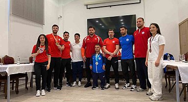 Rıza Kayaalp: "Aktif güreş yapmayan Taha Akgül rekoru kırmaya daha yakın"