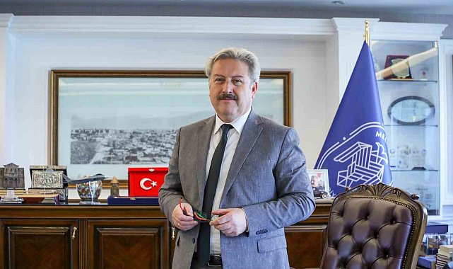 Sağlık yatırımları ile rekor kıran Melikgazi Belediyesi ilçenin geleceğini şekillendiriyor