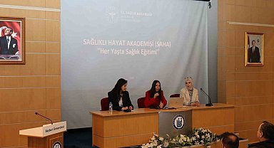 Sağlıklı Hayat Merkezi hizmetleri hemşirelik öğrencilerine tanıtıldı