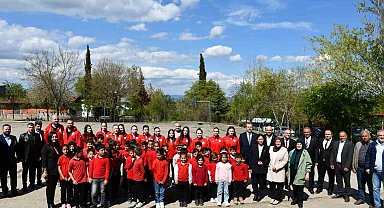 Samsunspor Voleybol Akademi'den Vezirköprü'de sosyal sorumluluk projesi