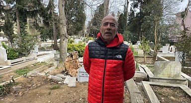 Sarıyer'de fırtınada devrilen ağaçlar mezarlara zarar verdi, vatandaşlar mağdur oldu