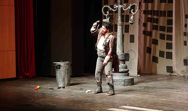 Şehitkamil'de 4. Çocuk Tiyatrosu Günleri başladı