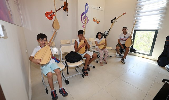 Şehzadeler Belediyesi'nde yeni dönem müzik kursları başlıyor