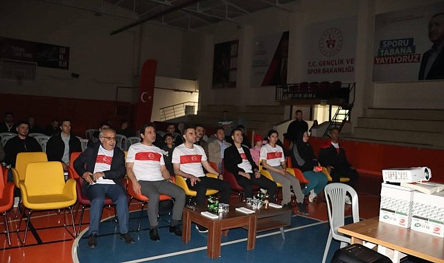 Selendi'de milli sevinç