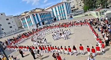 Sessizliğin diliyle vatan sevgisi