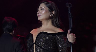 Sibel Can'dan İstanbul gecelerine ışıltılı start