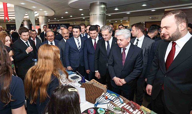 Sıfır Atık hareketinin vizyonu Sakarya'daki konferansta ele alındı