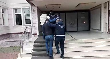 Sınavda kopya şebekesine operasyon: 5 kişiye suçüstü