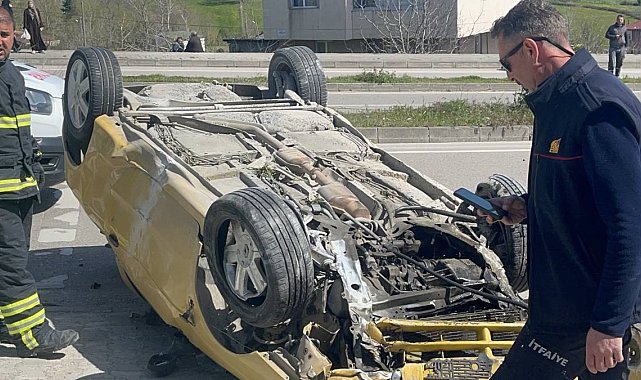 Sinop'ta kontrolden çıkan otomobil takla attı: 1 yaralı