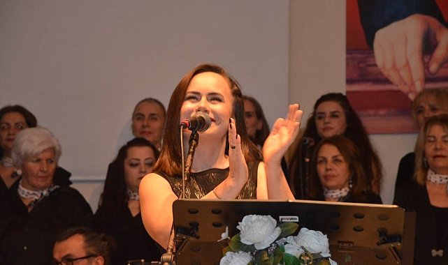 Sinop'ta Türk halk müziği konseri