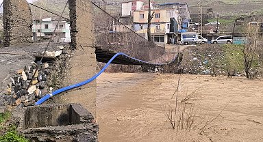Şırnak'ta şiddetli yağış sonrası Habur Çayı coştu