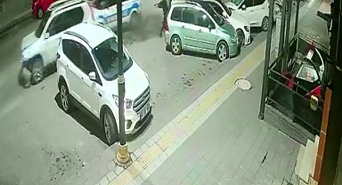Sivas'ta polisin "dur" ihtarına uymayan sürücü, ortalığı savaş alanına çevirdi
