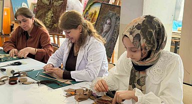 Siverek'te sıfır atık bilinci el sanatlarıyla yaygınlaşıyor