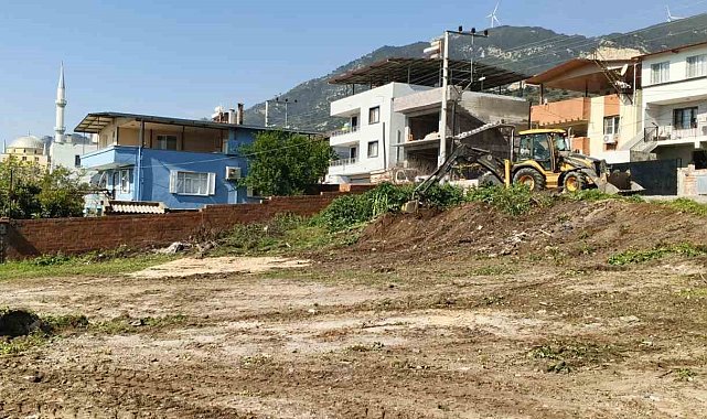 Söke Belediyesi, ilçe genelinde çalışmalarını sürdürüyor