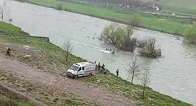 Suda mahsur kalan vatandaşın yardımına AFAD yetişti