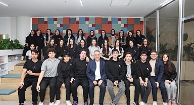 Sultangazi Belediye Başkanı Abdurrahman Dursun, gençlerle bir araya geldi