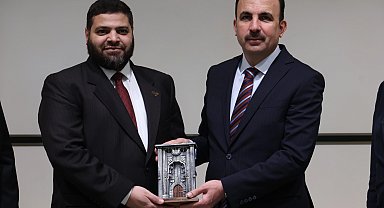 Suriyeli heyetten "Konya Modeli Belediyecilik" incelemesi