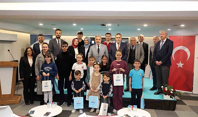 Talas'ta kitap kurtları ödüllendirildi