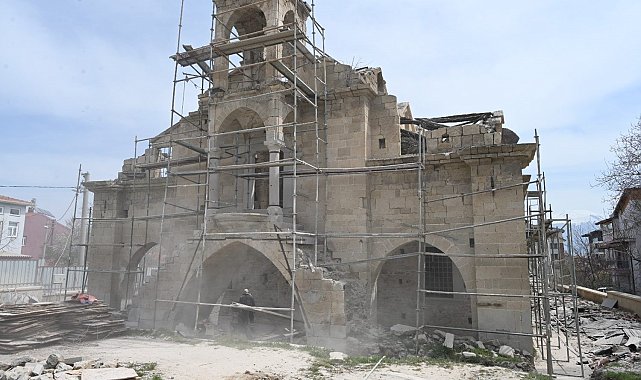 Tarihi Aya Yorgi Kilisesi kütüphane ve endemik bitkiler araştırma merkezine dönüşüyor