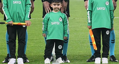 Tavaslı minik Mehmet için Konyaspor-Fenerbahçe maçının seremonisinde farkındalık oluşturuldu