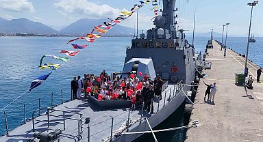 TCG BORA Alanya'da ziyarete açıldı