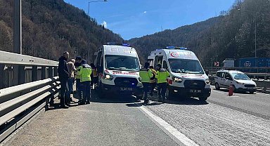 TEM Otoyolu'nda 5 aracın karıştığı zincirleme kaza: 5 yaralı