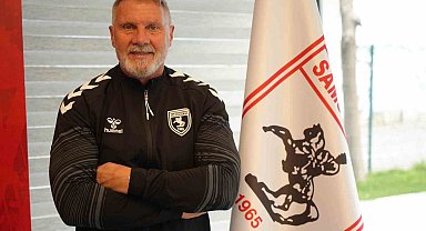 Thorsten Fink: "İlk 5'te olmak istiyorsak bütün maçları kazanmalıyız"