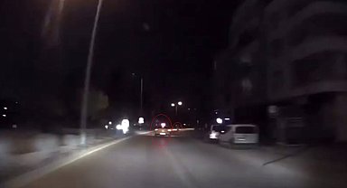 Ticari taksinin çarptığı genç kız hayatını kaybetti: Feci kaza kamerada