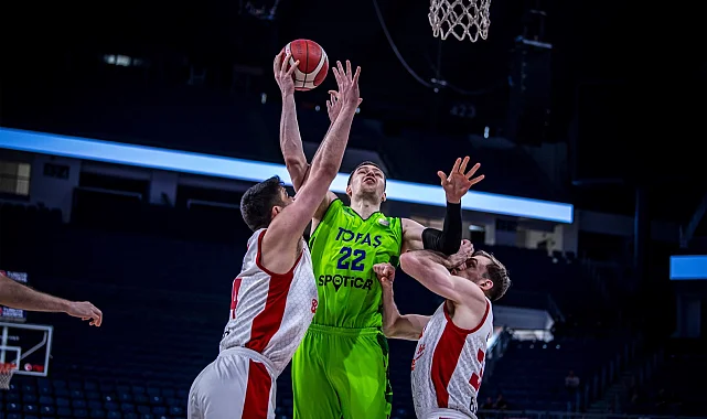 Tofaş 28. haftada parkeden mağlup ayrıldı