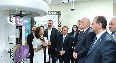 TOGÜ Hastanesi'nde radyoterapi cihazı törenle hizmete girdi