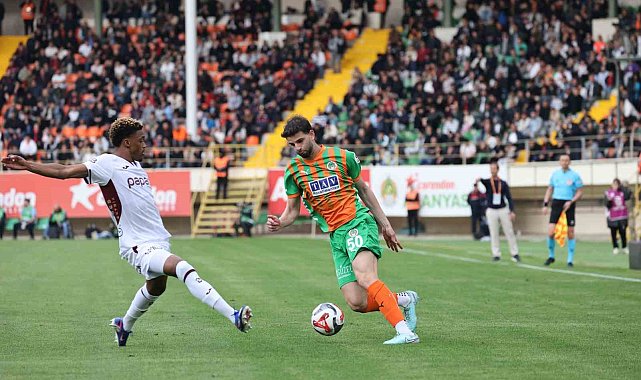 Trendyol Süper Lig: Corendon Alanyaspor: 1 - Trabzonspor: 1