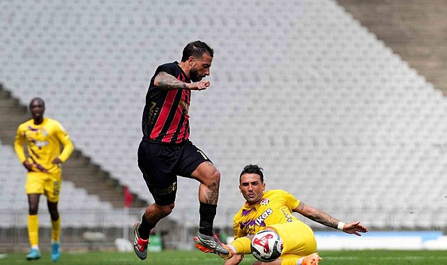 Trendyol Süper Lig: Fatih Karagümrük: 1 - Eyüpspor: 2