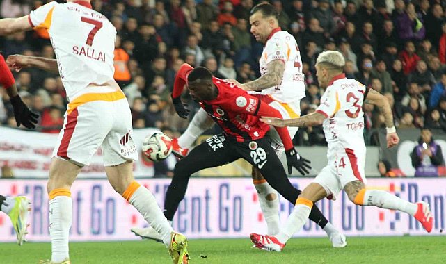 Trendyol Süper Lig: Gençlerbirliği: 0 - Galatasaray: 2