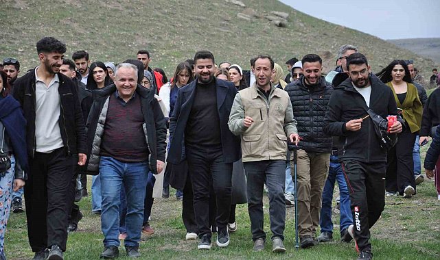 Turizm Haftası'nda tarih ve doğa iç içe: Ani'de unutulmaz yürüyüş